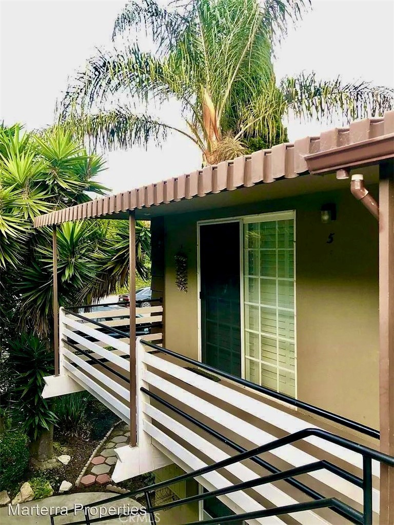 387 Cypress