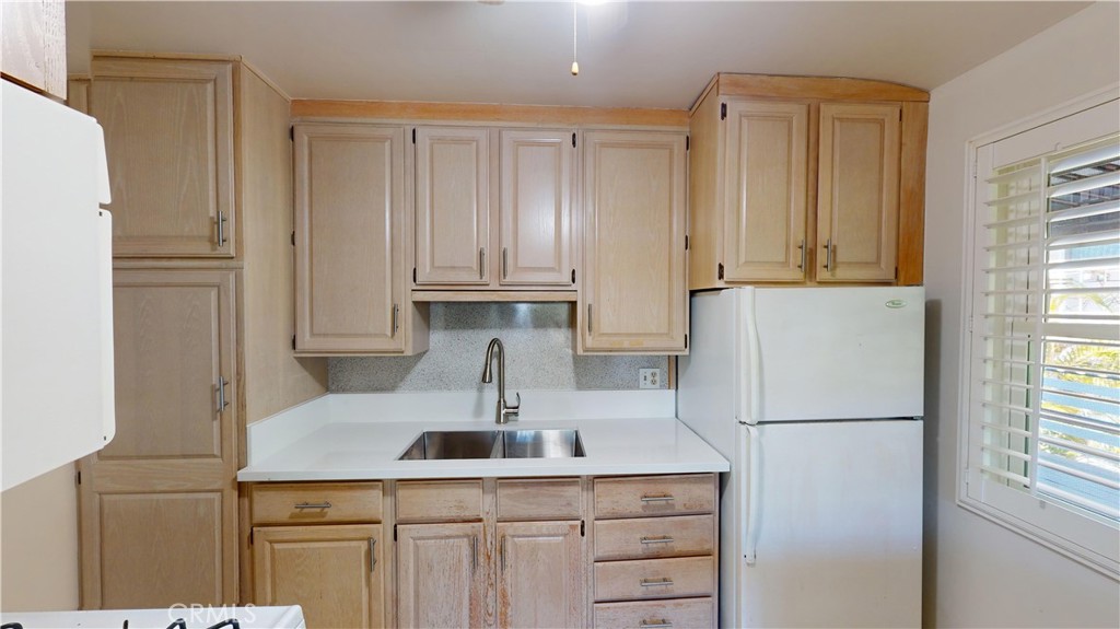 387 Cypress