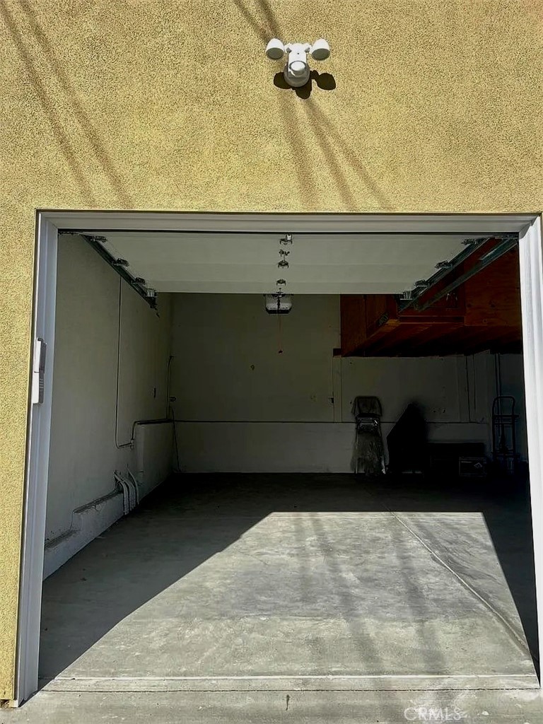 387 Cypress