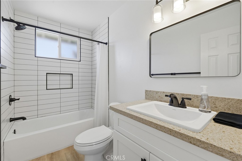 1722 Mitchell 152