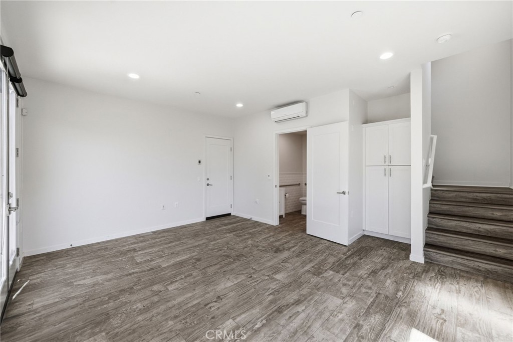 783 Wonder Lane