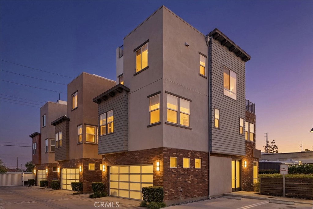 783 Wonder Lane