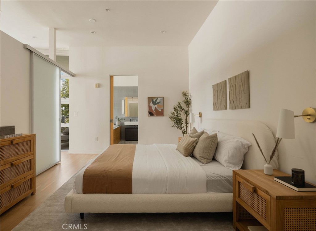 4080 Glencoe 311