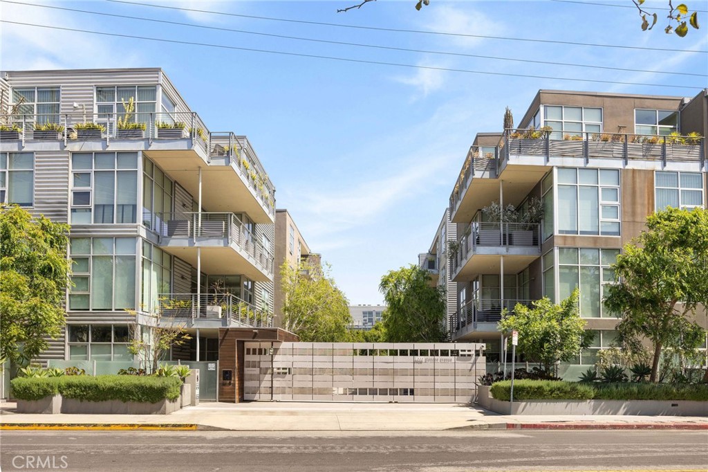4080 Glencoe 311