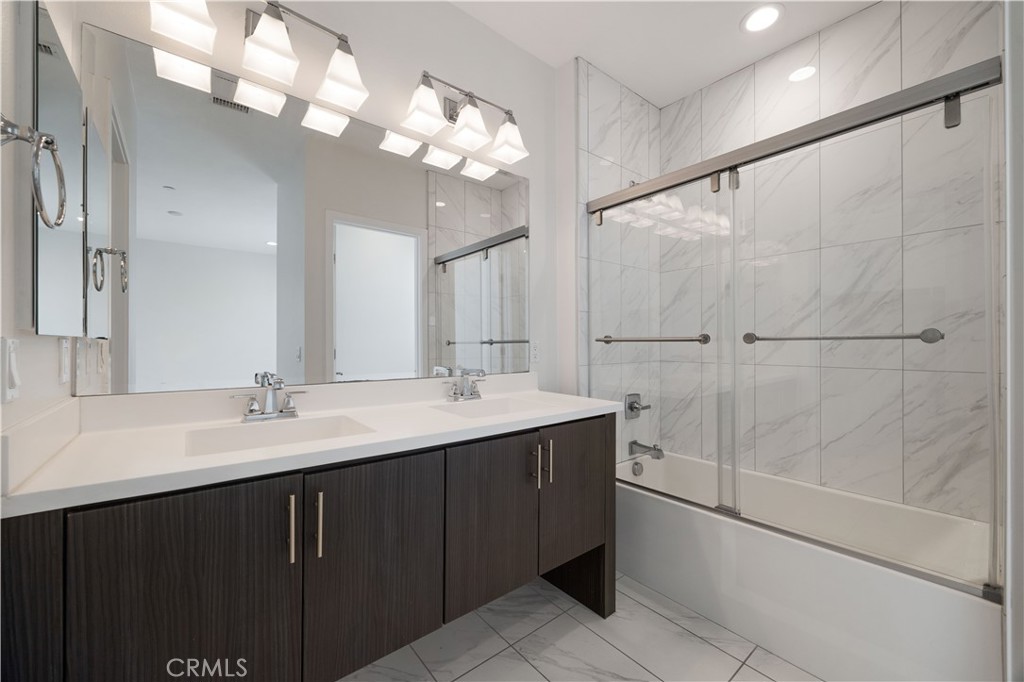 2138 Bella Court