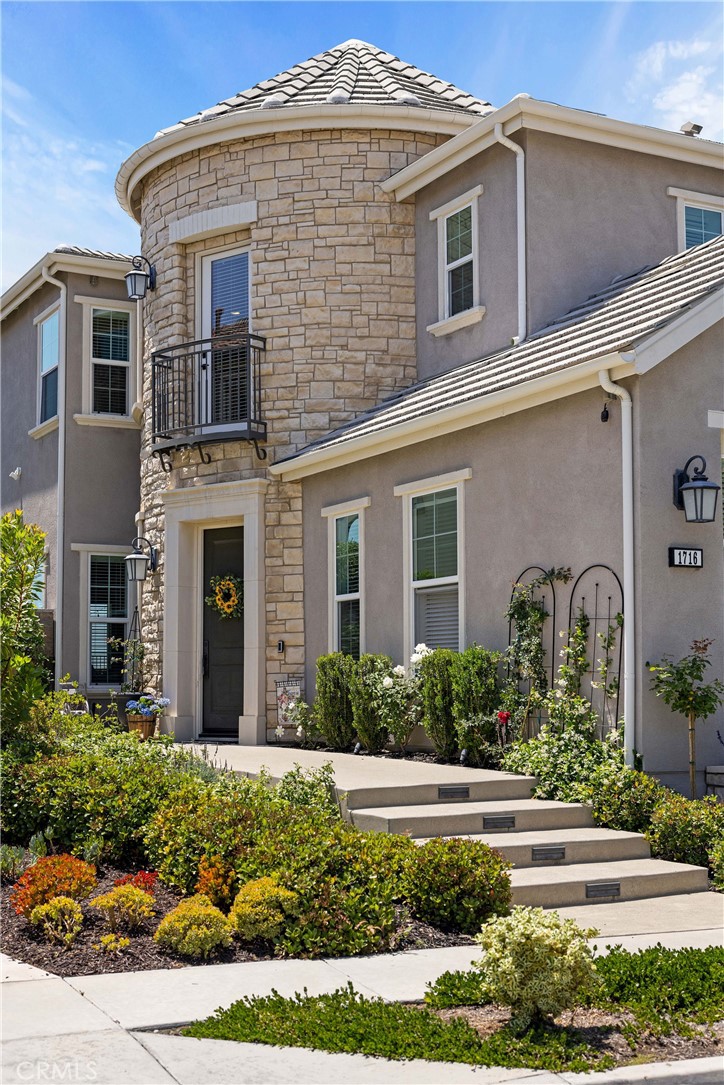 1716 Sonora Creek