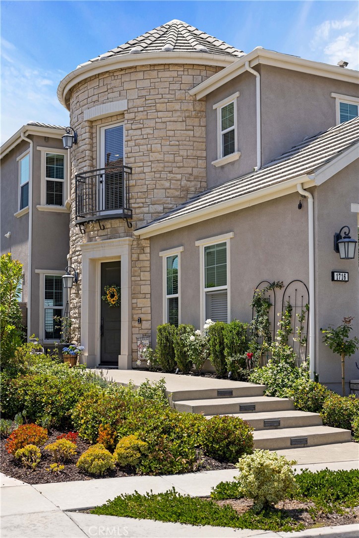 1716 Sonora Creek