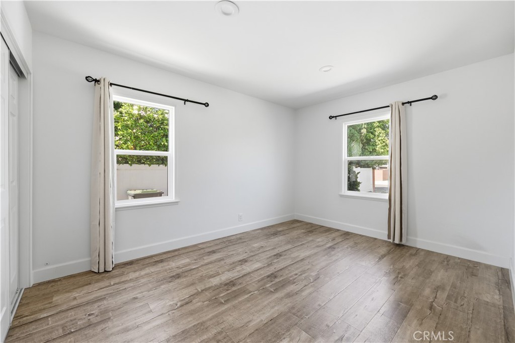 2311 Valencia