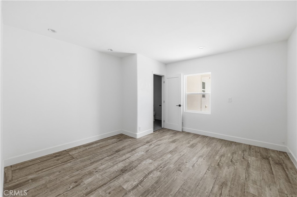 2311 Valencia