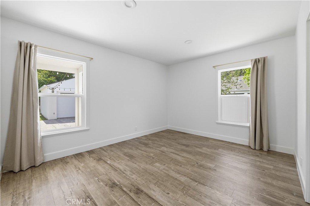 2311 Valencia
