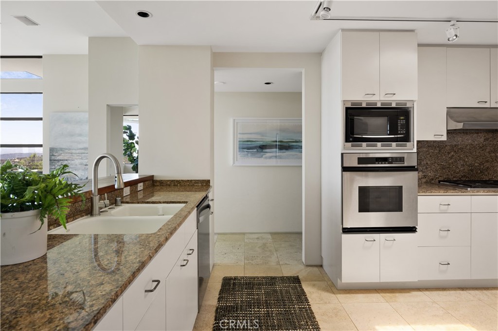 1505 Skyline Drive