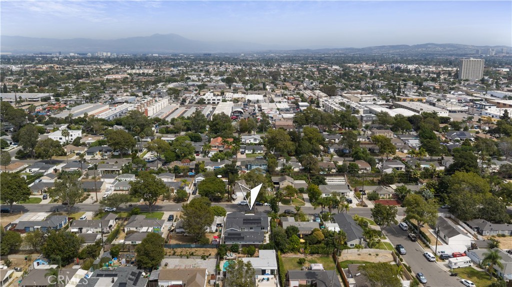 2049 Monrovia