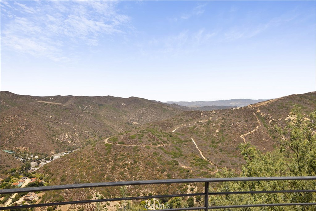 1505 Skyline Drive