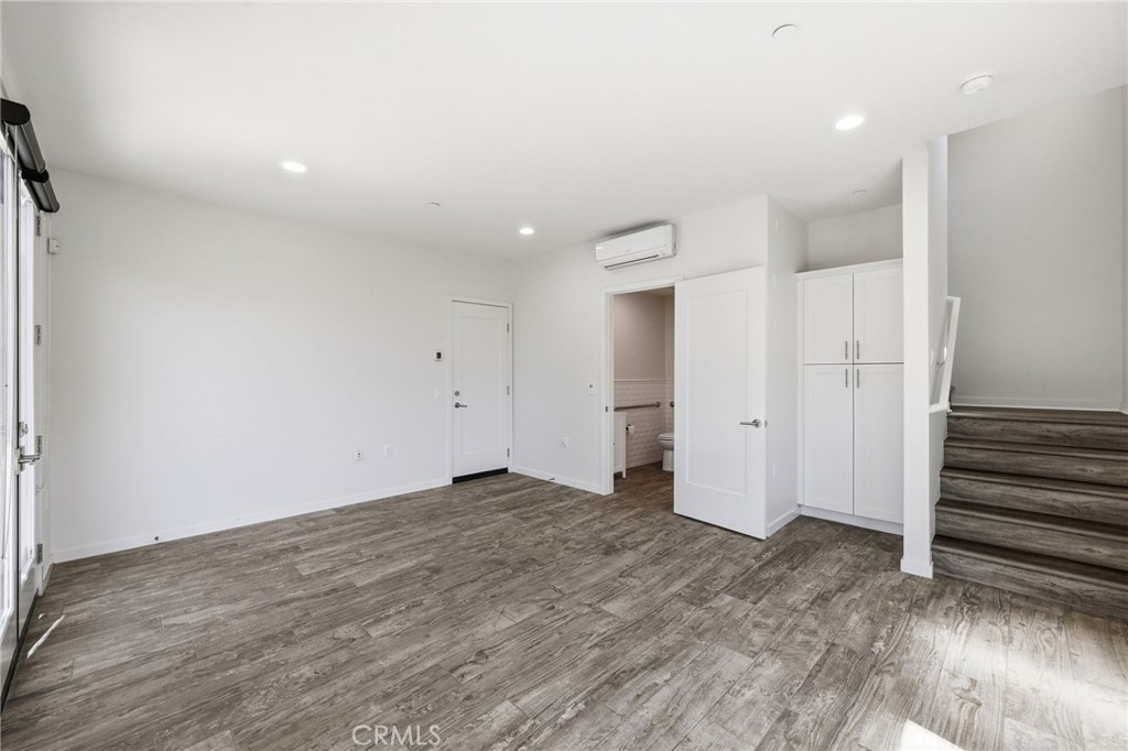 783 Wonder Lane