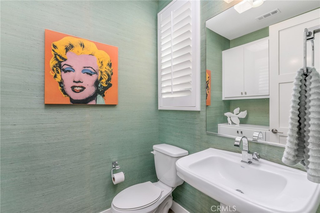 1809 Ocean Court