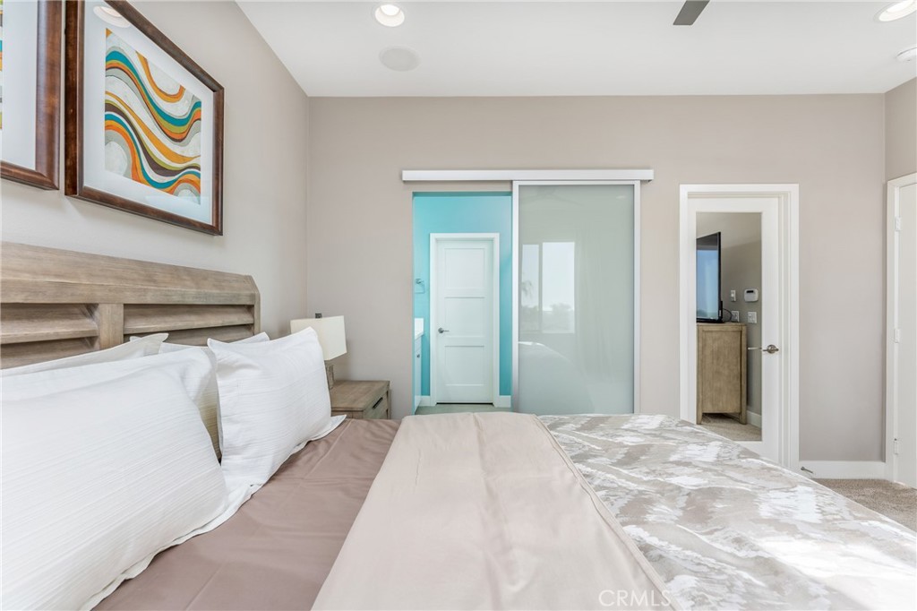 1809 Ocean Court