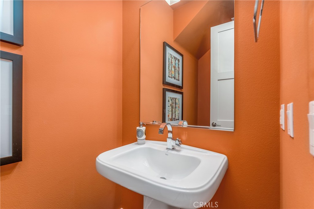 1809 Ocean Court
