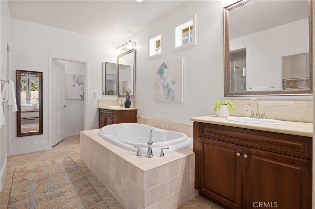 1502 Voyager Drive