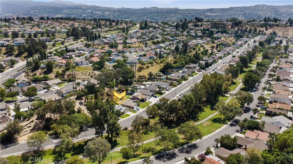 5612 Amberdale