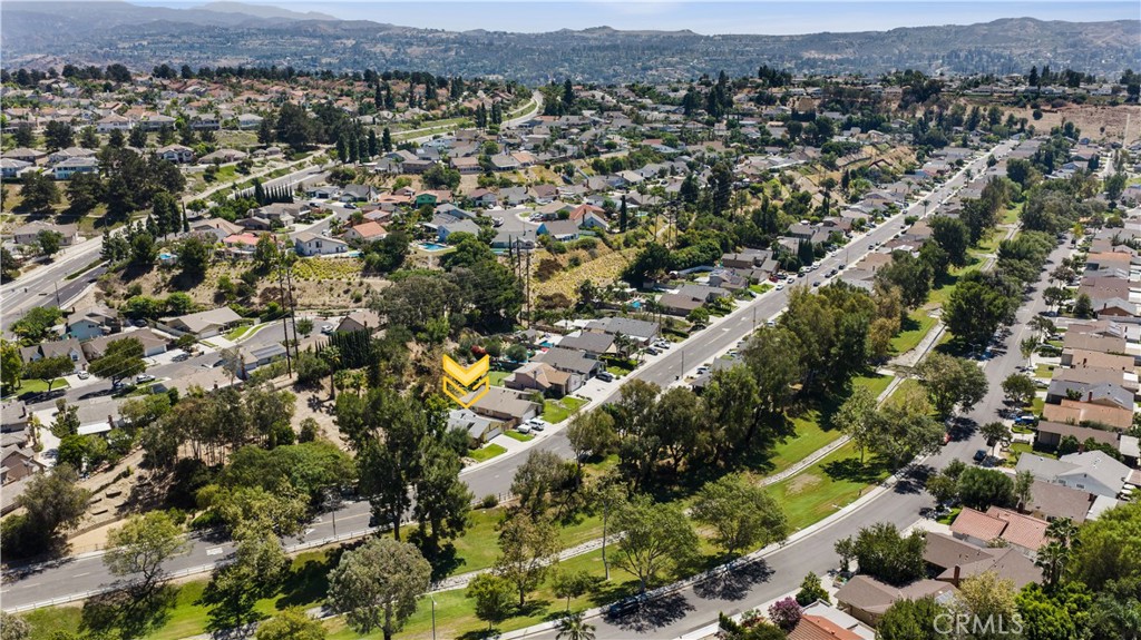 5612 Amberdale