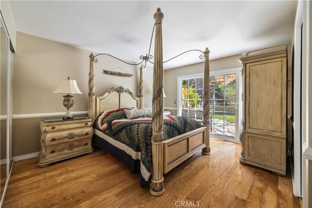 5612 Amberdale