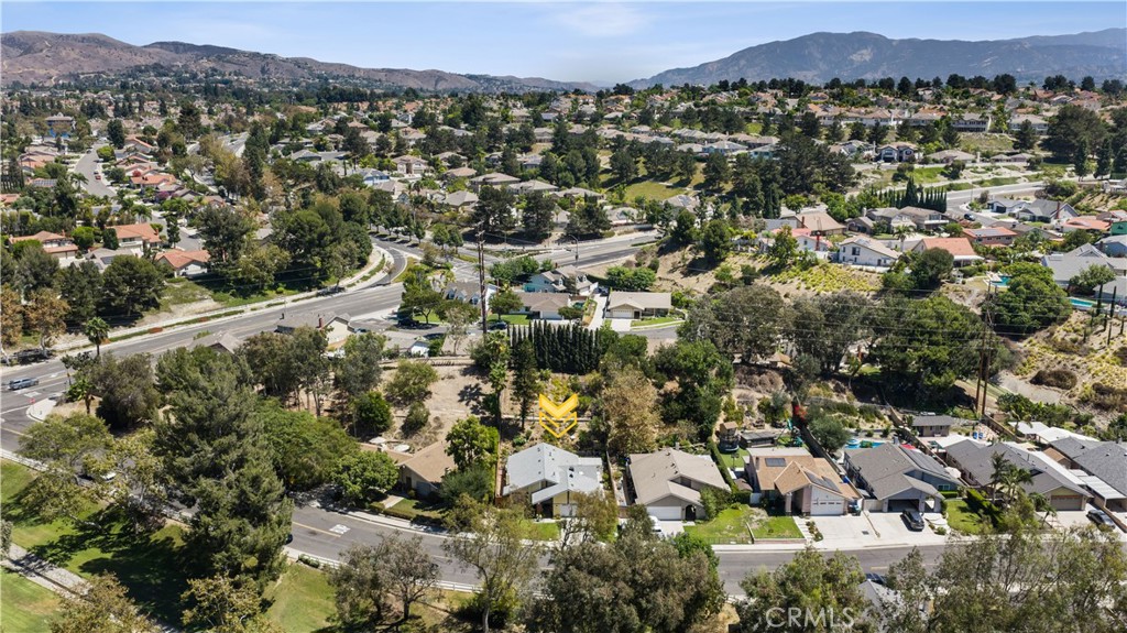 5612 Amberdale