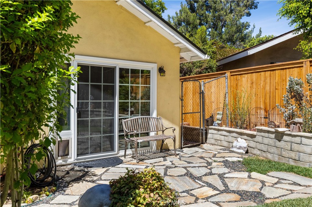 5612 Amberdale