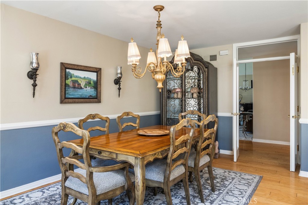 5612 Amberdale