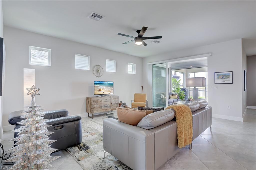42998 Wiregrass LN