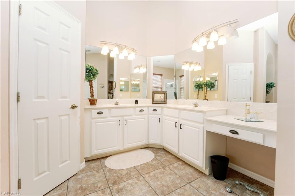 8945 Cypress Preserve PL