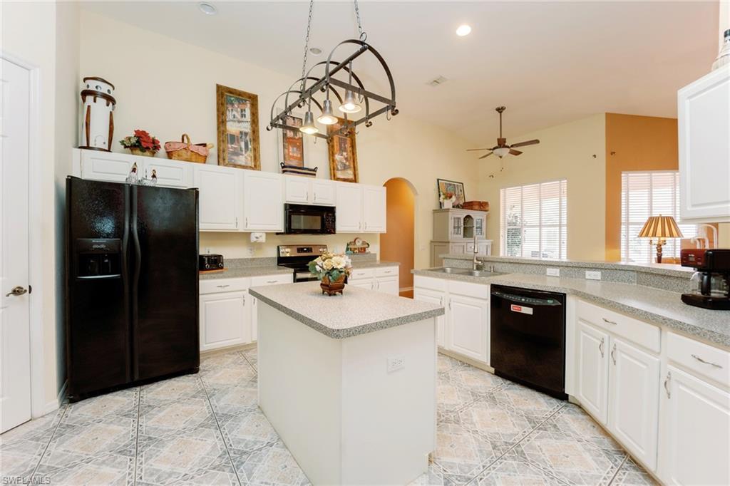 8945 Cypress Preserve PL