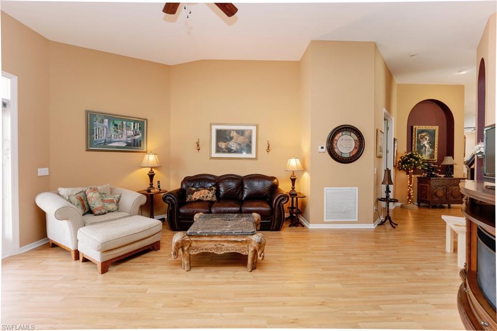 8945 Cypress Preserve PL