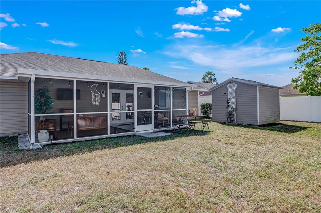 10208 Shade Tree CT