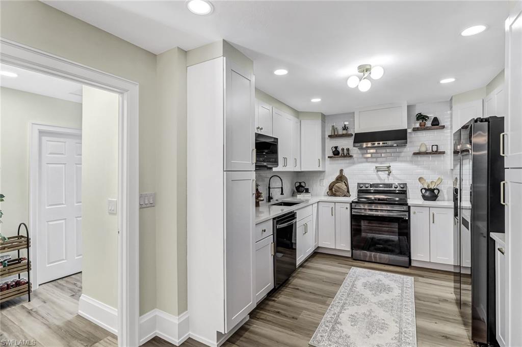 10208 Shade Tree CT