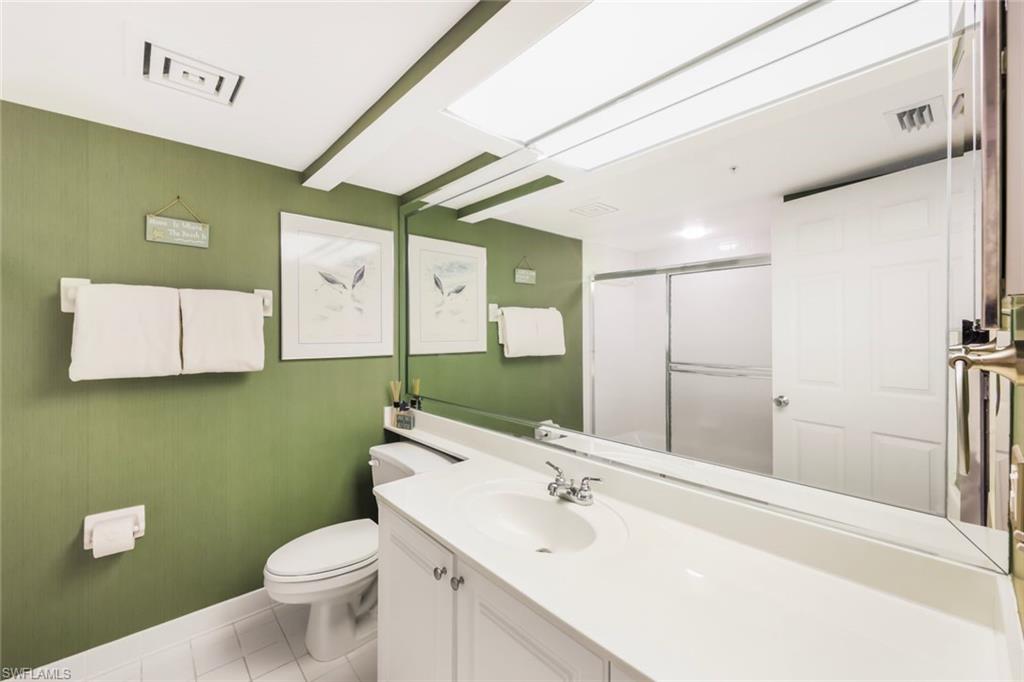 21 Bluebill AVE # 1102
