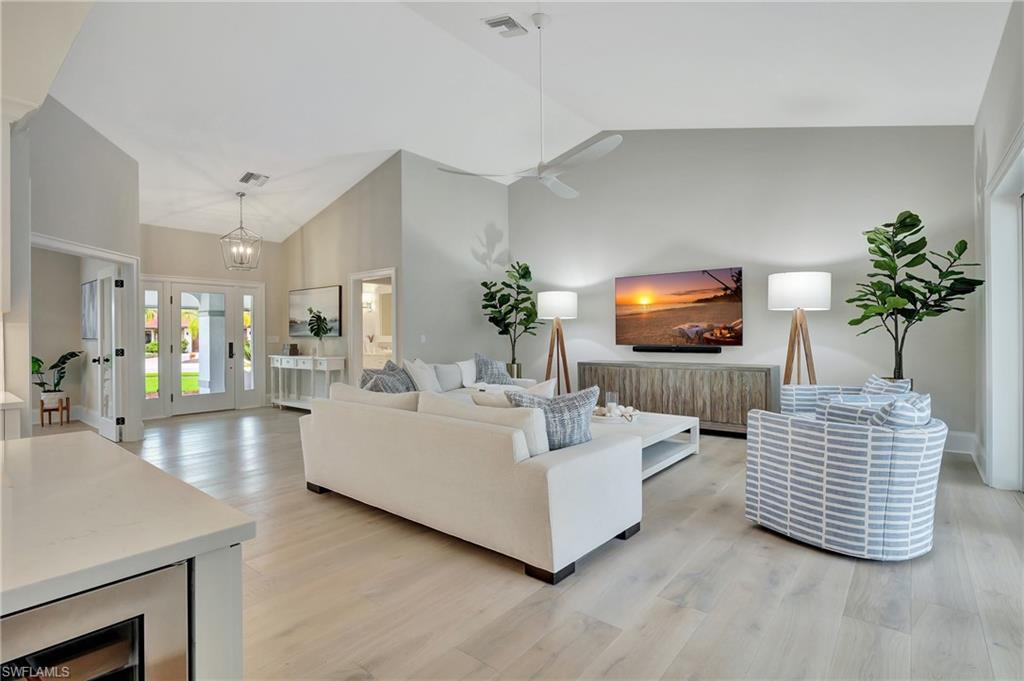 2223 Imperial Golf Course BLVD