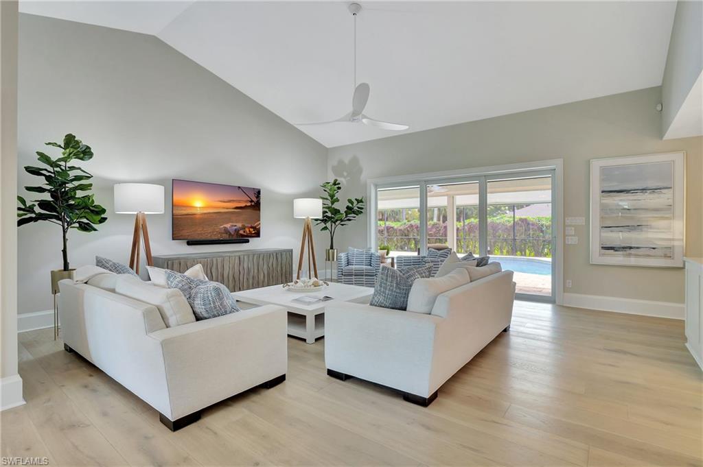 2223 Imperial Golf Course BLVD