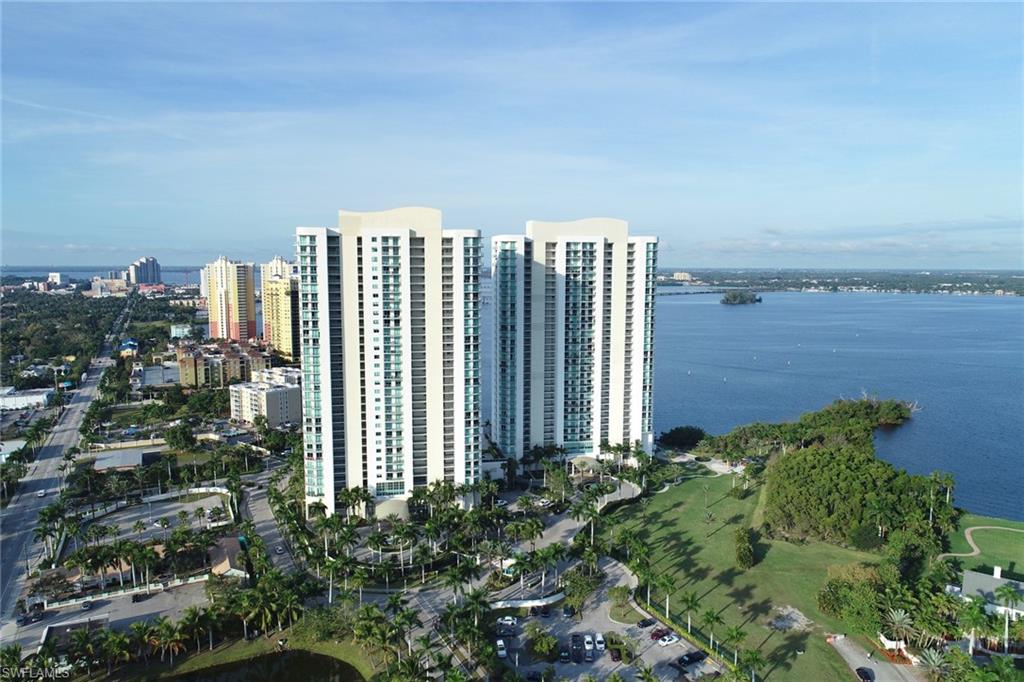 3000 Oasis Grand BLVD # 1106