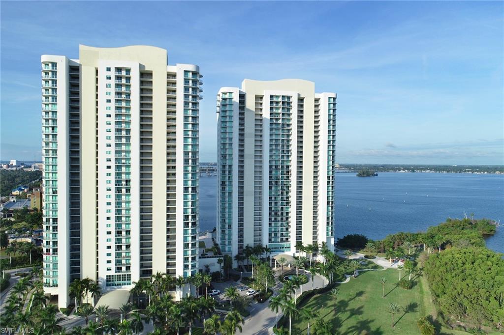 3000 Oasis Grand BLVD # 1106