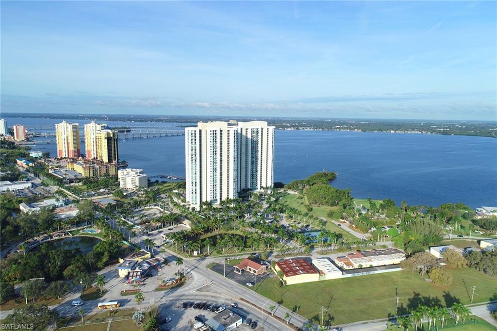 3000 Oasis Grand BLVD # 1106