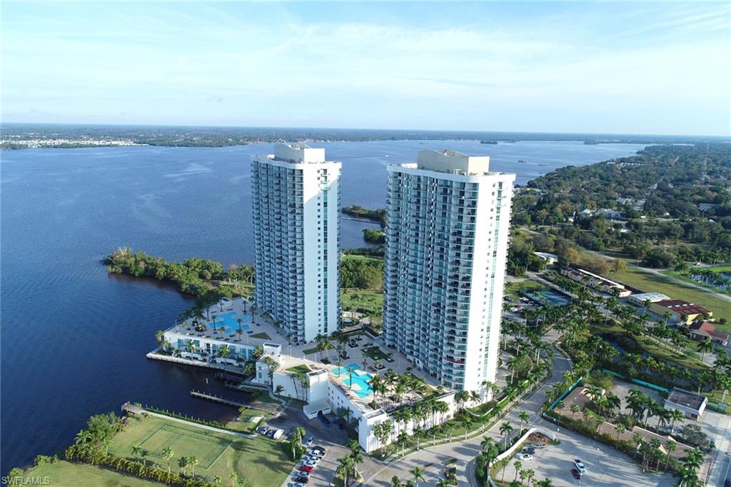 3000 Oasis Grand BLVD # 1106