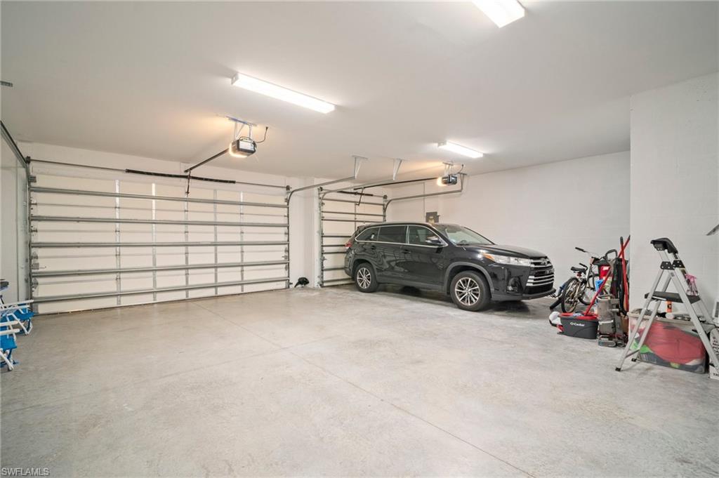 28041 Captiva Shell LOOP