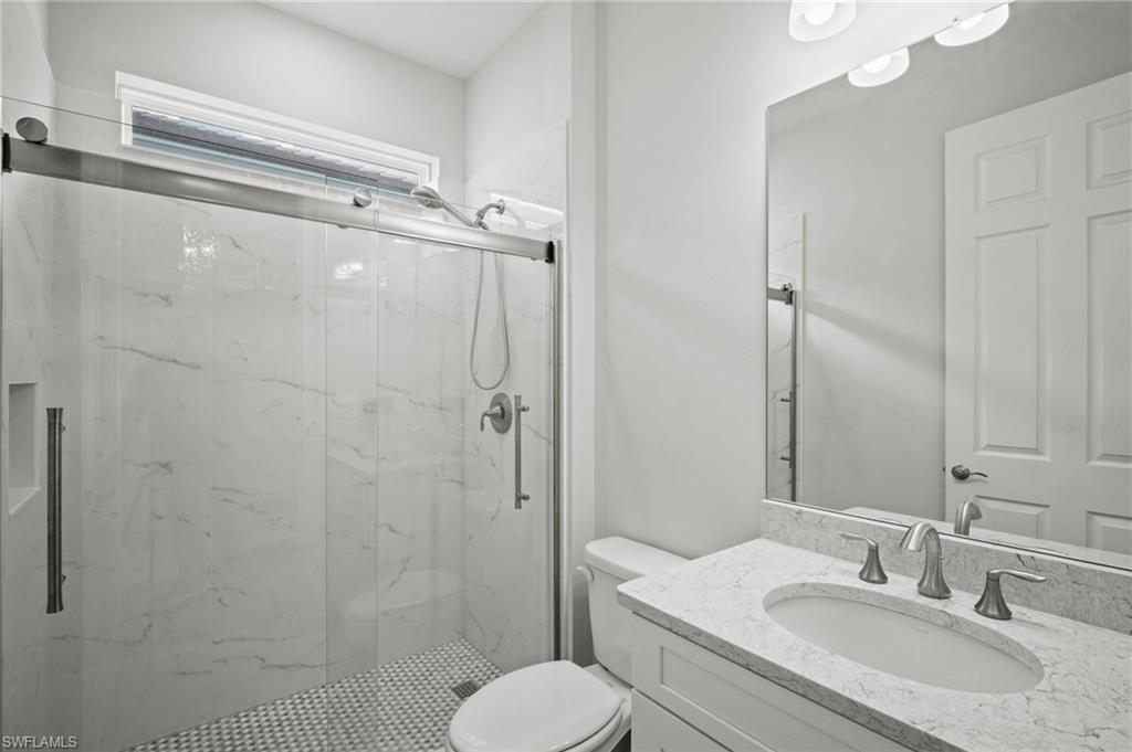 28041 Captiva Shell LOOP