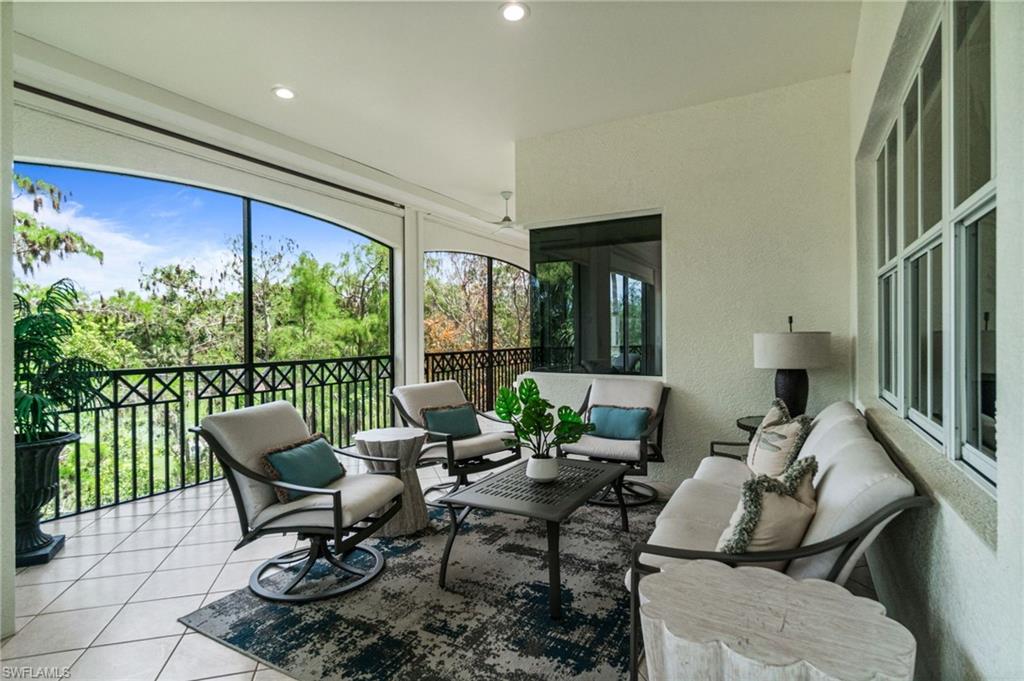 2842 Tiburon BLVD E 103