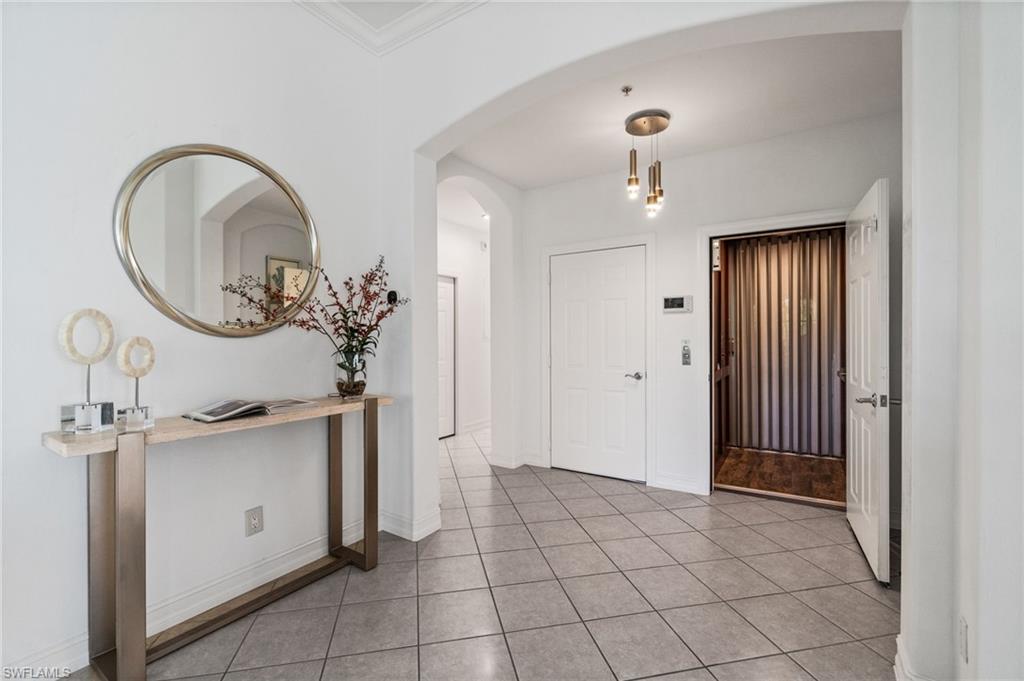 2842 Tiburon BLVD E 103