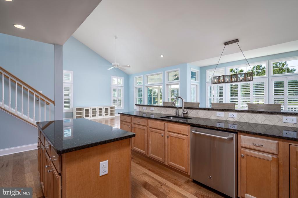 30532 N MAGNOLIA CROSSING