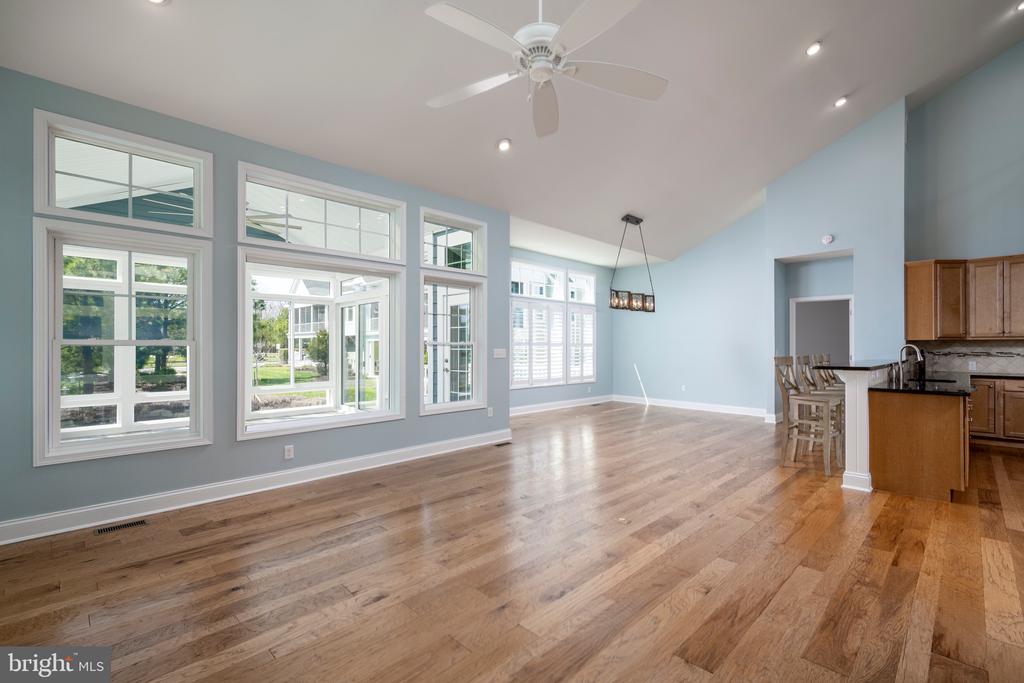 30532 N MAGNOLIA CROSSING