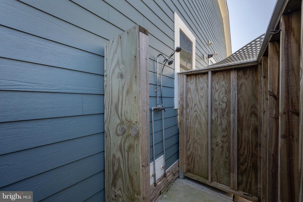 30532 N MAGNOLIA CROSSING