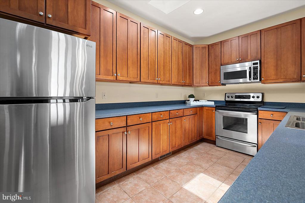 38277 OCEAN VISTA DRIVE Unit: 1180