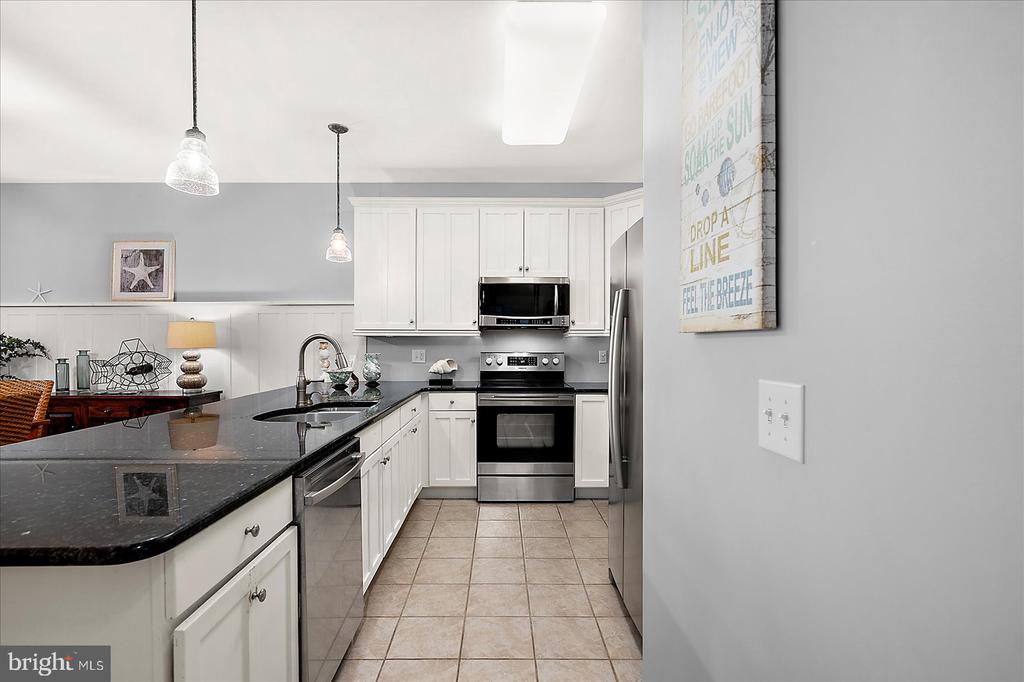 38312 OCEAN VISTA DRIVE Unit: 1082